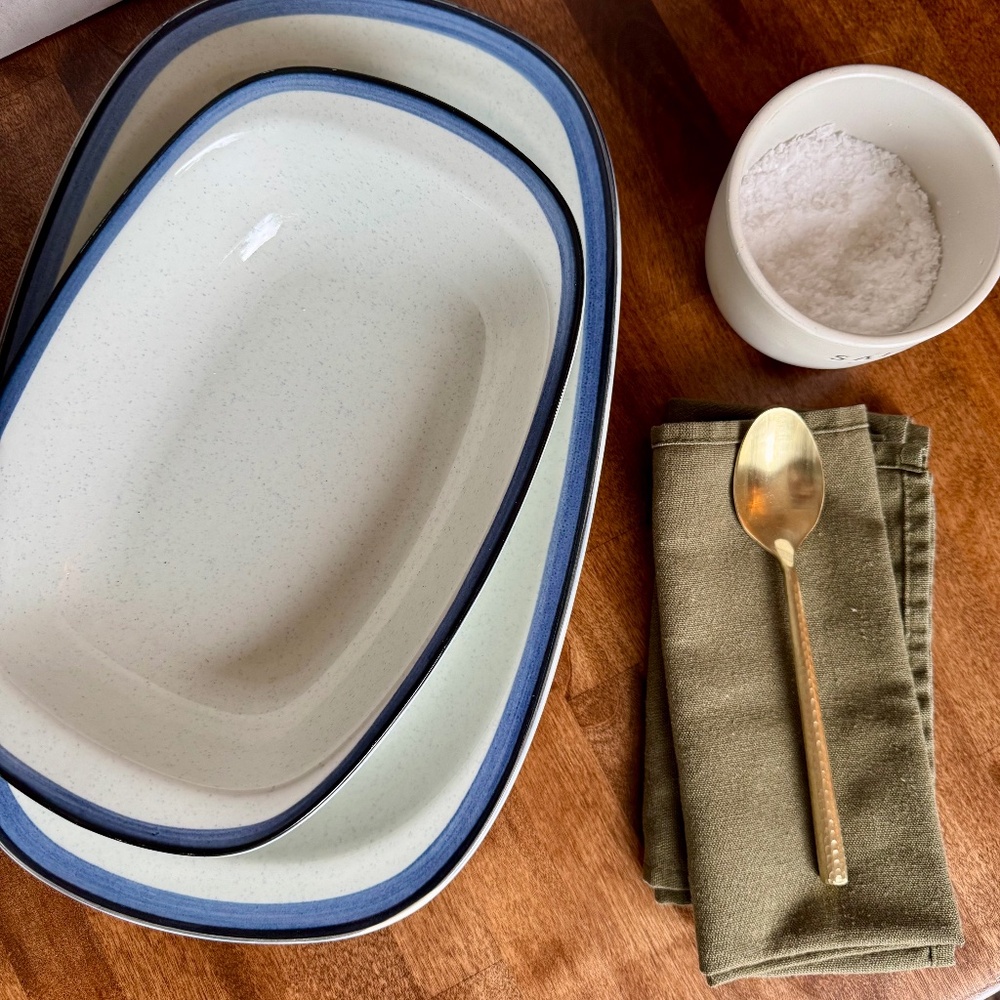 Mid Century Serving Bowl and Plater